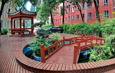 2009年7月，金牛区教育局为了整合教育资源