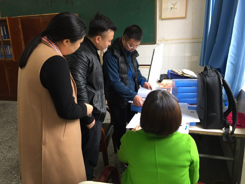 资助中心来我校检查工作