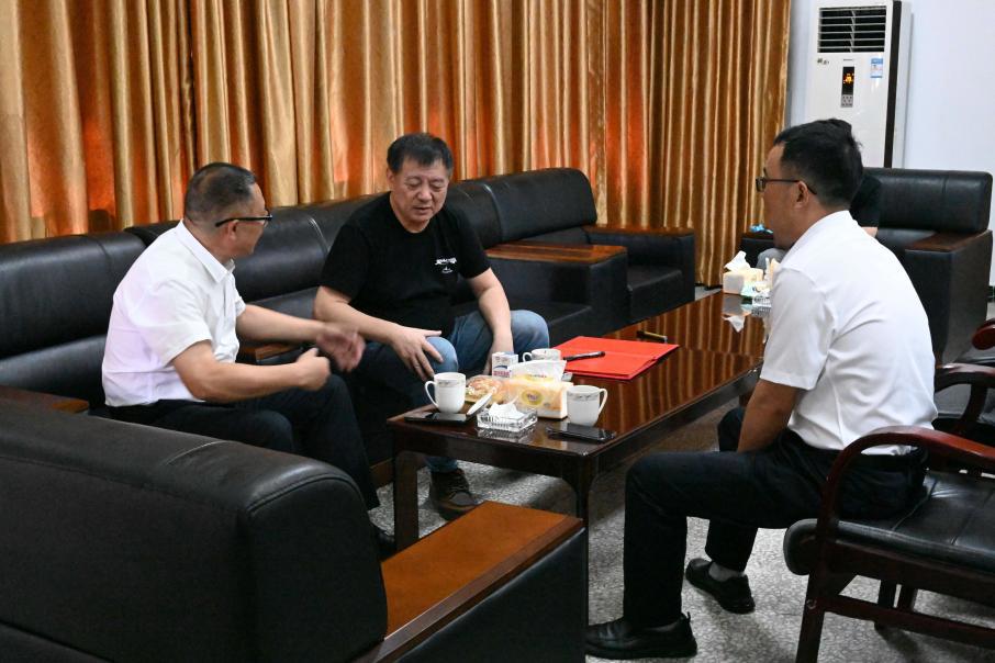 C:/Users/yfyxw/Desktop/王迎莹/12.23/校庆相关稿子/9.11方励校友荣归/9.11/DSC_7163.jpgDSC_7163