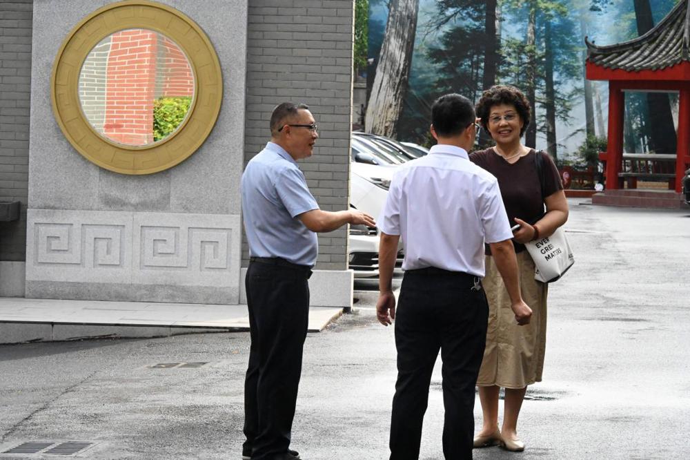 C:/Users/yfyxw/Desktop/王迎莹/12.23/校庆相关稿子/9.11方励校友荣归/9.11/DSC_7008.jpgDSC_7008